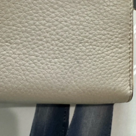 New - Kate Spade zip around wallet in taupe gray - Picture 9 of 9